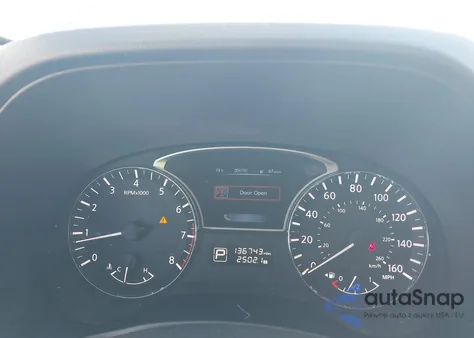 2015 Nissan Pathfinder Platinum из США, поврежденный, VIN 5N1AR2MM7FC687998